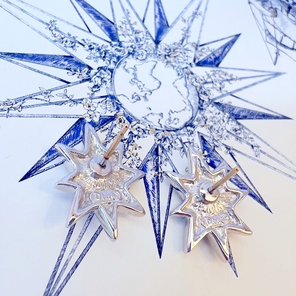 DIOR “Star Light, Star Bright” Gold Plated Pierced Earrings by Christian Dior - Picture 13 of 16